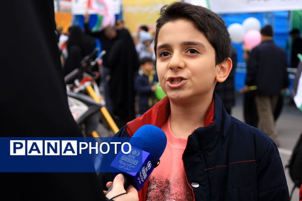 راهپیمایی ۲۲ بهمن در کرج 