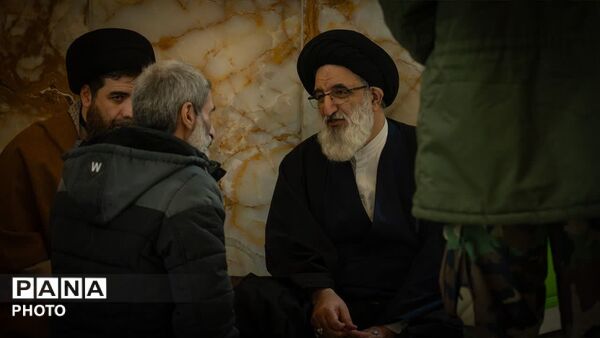 تجمعات عظیم مردمی نسبت به استکبار جهانی در کرج