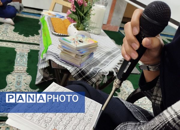 هیئت هفتگی در دبیرستان محمود اژدر افشار طرقبه