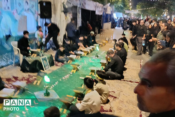 محفل انس با قرآن دانش‌آموزی در بزرگداشت مقام رهبر شهید در بجنورد