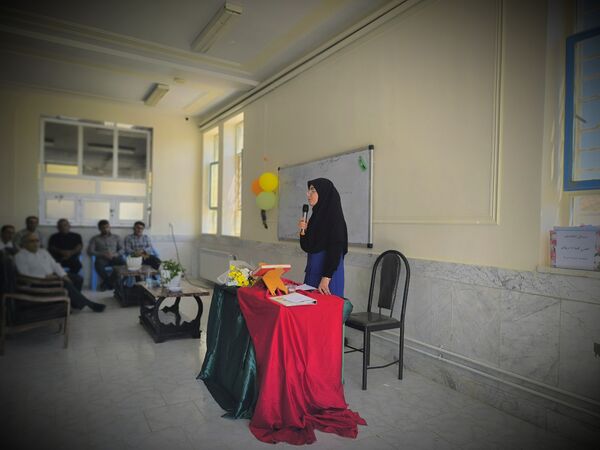 جلسه انجمن اولیا در شبانه روزی امام حسین میانکوه 