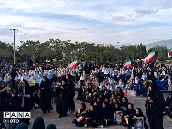 میناب 168، رمز مقدسی برای دختران ایران زمین