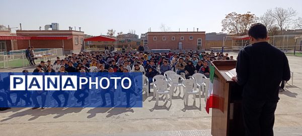 گرامیداشت دهه فجر، نیمه شعبان و ولادت امام زمان (عج) در دبیرستان شهید بهشتی تربت جام