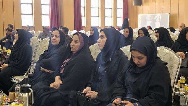  مراسم کلنگ‌زنی همزمان دو پروژه آموزشی در ناحیه چهار اصفهان