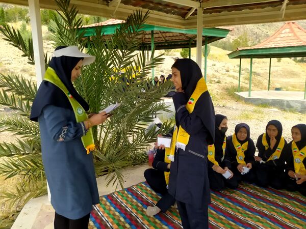 اردوی مهارتی تشکیلاتی پیشتازان دختر مقطع متوسطه اول ناحیه سه شیراز 