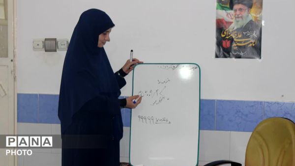 چراغ کلاس‌های حضوری را در شرایط جنگی خاموش نگذاشتیم