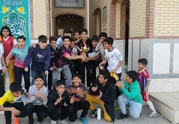  جشنواره فوتبال بین کلاسی در لارستان 