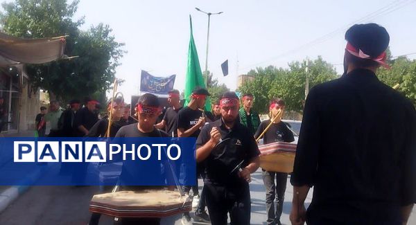 اجتماع بزرگ احلی من العسل در شهرستان برخوار