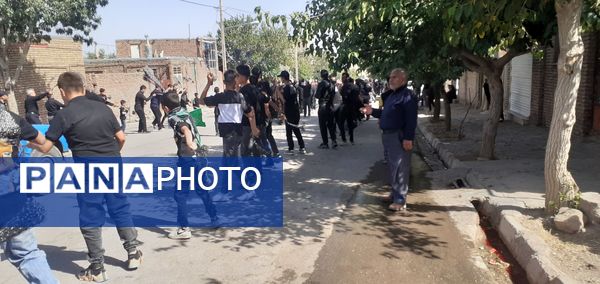 روستای سربالا در سوگ امام حسین(ع)؛ حضور پرشور جوانان در مراسم عزاداری حماسه‌ساز شد