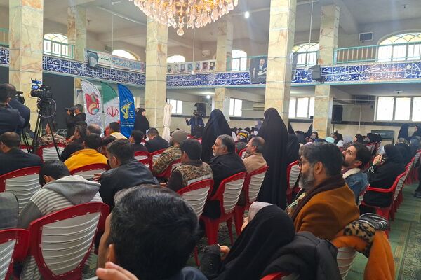 مراسم بزرگداشت سردار شهید حاج قاسم سلیمانی در گلزار شهدا شیراز 