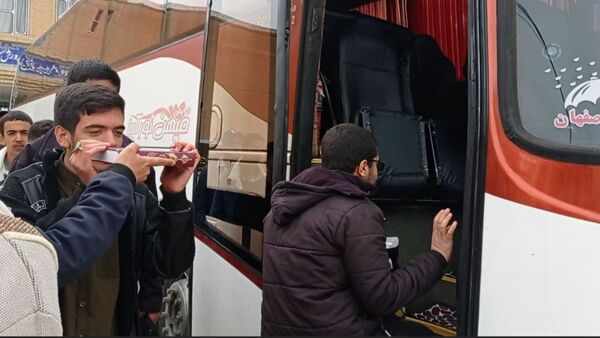 اعزام دانش‌آموزان کهگیلویه‌و‌بویراحمد برای دیدار با مقام معظم رهبری به تهران 