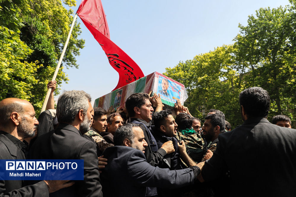 پیکر شهید دیپلمات به خاک سپرده شد