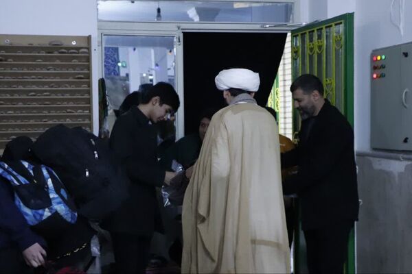 در آغوش سکوت و دعا