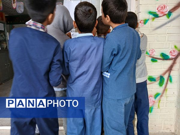 انتخابات شورا‌ی دانش‌آموزی در دبستان شهید‌ دیالمه کاشمر