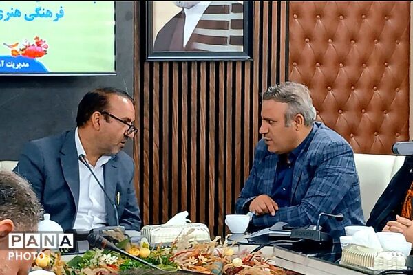 جلسه اختتامیه جشنواره فرهنگی هنری فردا منطقه ۱۹ تهران