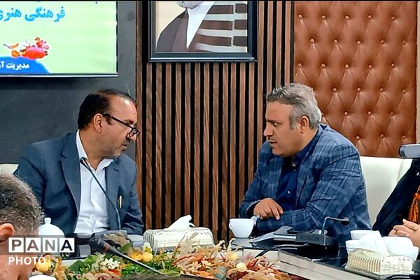 جلسه اختتامیه جشنواره فرهنگی هنری فردا منطقه ۱۹ تهران