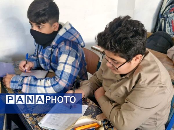 دوره آموزشی مقدماتی خبرنگاری در محمودآباد 