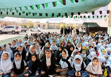 هم‌نفس با مهر مادری، برپایی موکب فاطمیه در دبستان ظریف‌کارفرد ناحیه ۳ شیراز 