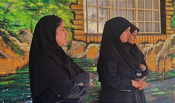 اولین مراسم صبحگاهی در دبیرستان فیاض کاشمر