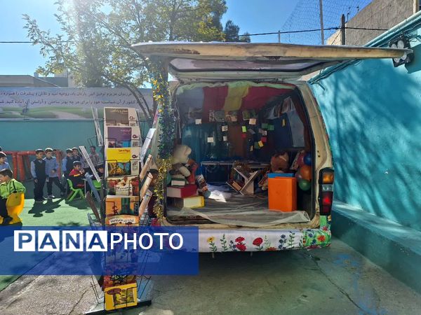 جشن کتابنوش در ناحیه۶ مشهد