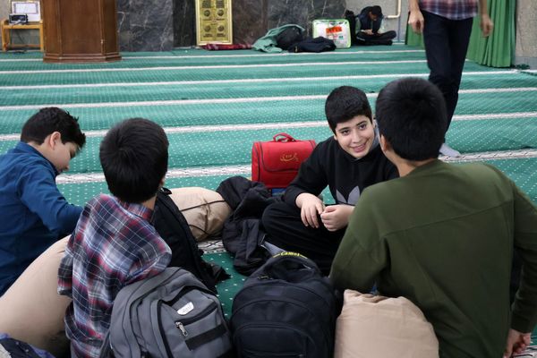 بازی‌های گروهی، سازنده فضایی صمیمانه در اعتکاف 