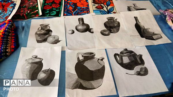 نمایشگاه مشاغل و فعالیت‌های مهارتی هنرستان فلق نظرآباد