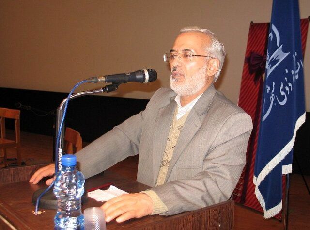 راه نجات کشور از دل مردم و فرهنگ می‌گذرد