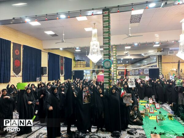مراسم چهلمین روز شهادت رهبر انقلاب در لالجین برگزار شد