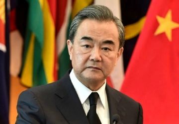 وزیر خارجه چین به ژاپن درباره «عبور از خط قرمز» هشدار داد