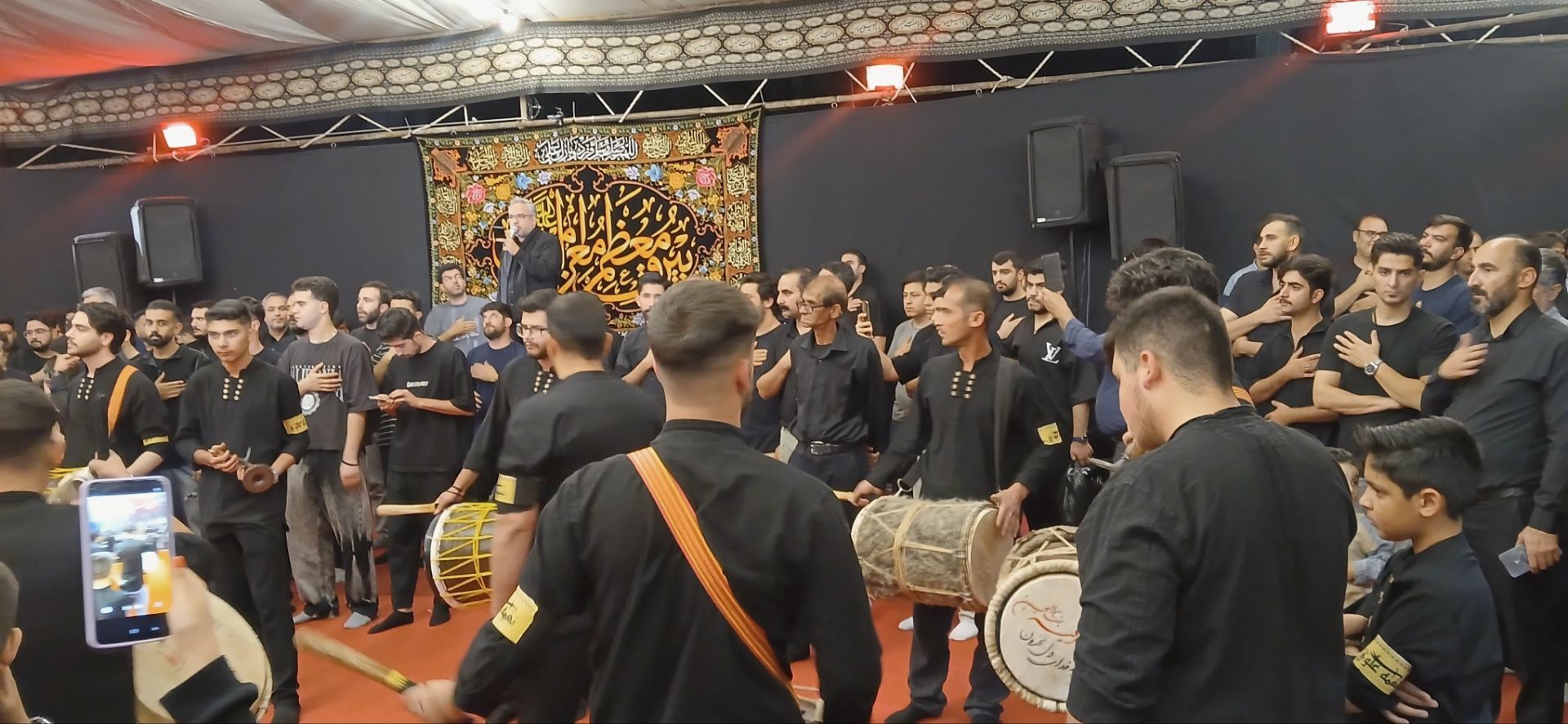 مراسم عزاداری دهه اول محرم در میدان صنعت ساوجبلاغ 