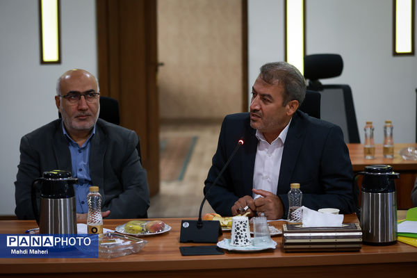 بیست و پنجمین فراخوان ملی پرسش مهر ریاست جمهوری