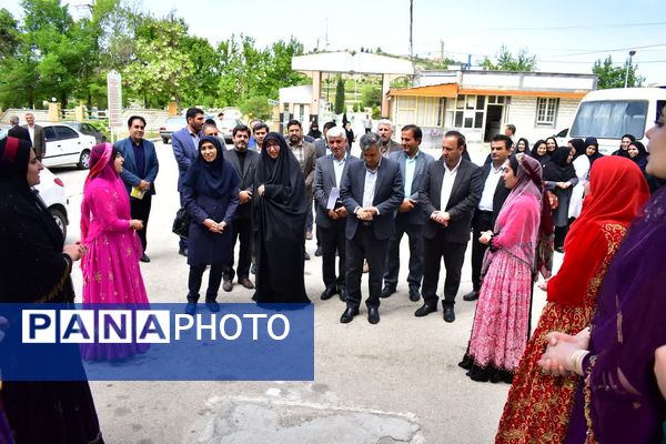 آیین اختتامیه جشنواره سفیران سلامت و تجلیل از فعالان حوزه سلامت در کهگیلویه و بویراحمد