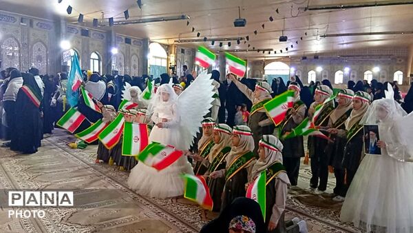 اجتماع بزرگ دختران جان فدای ایران وزنجیره دختران شقایق های دنا 