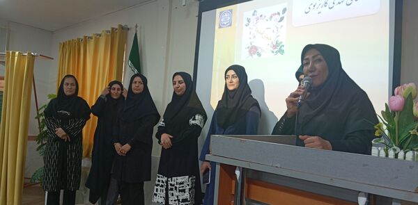 انتخابات انجمن اولیا سال تحصیلی جدید در دبیرستان وکیلی ۱۰
