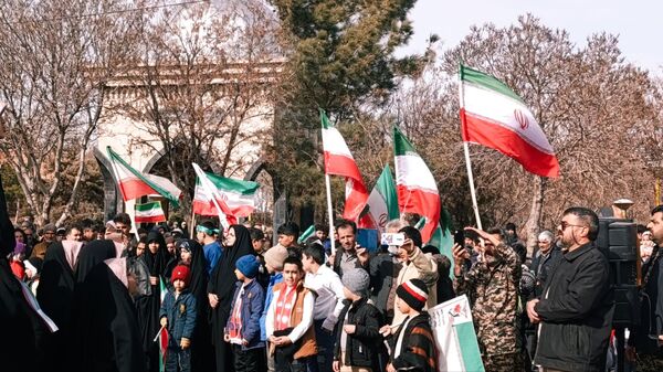 راهپیمایی ۲۲ بهمن در رباط‌سنگ، تجدید بیعت مردم با انقلاب