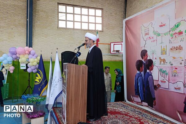تقسیم مهربانی با شور عاطفه‌ها در مدارس خراسان شمالی