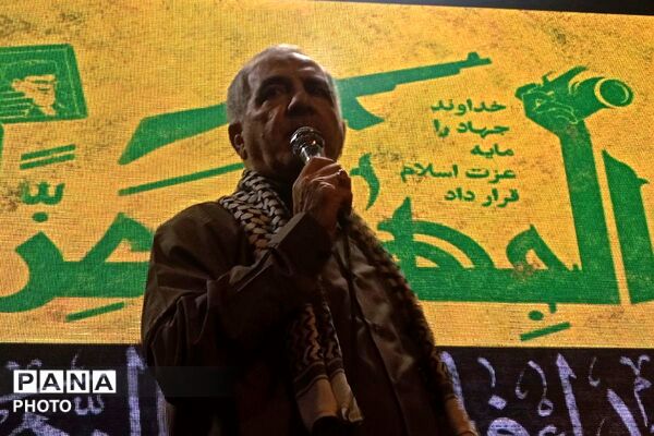 شور و حماسه ی مردمان قرچک در صد و دومین  شب از تجمعات مردمی