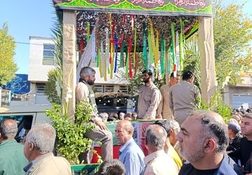 تشییع و تدفین پیکر پاک شهید امام جمعه شهر کازرون