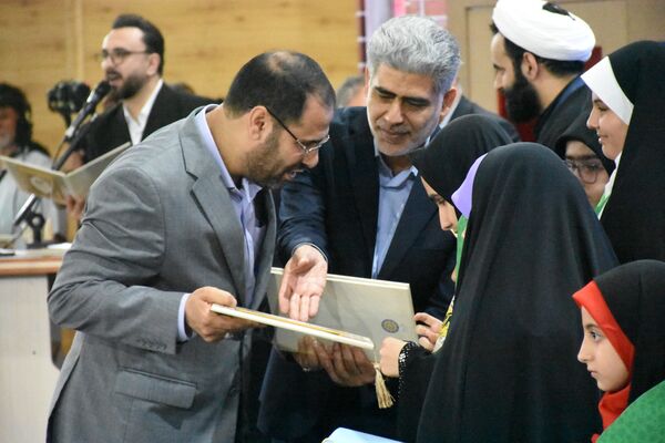اختتامیه مسابقات قرآن، عترت و نماز دانش‌آموزان دختر در مازندران
