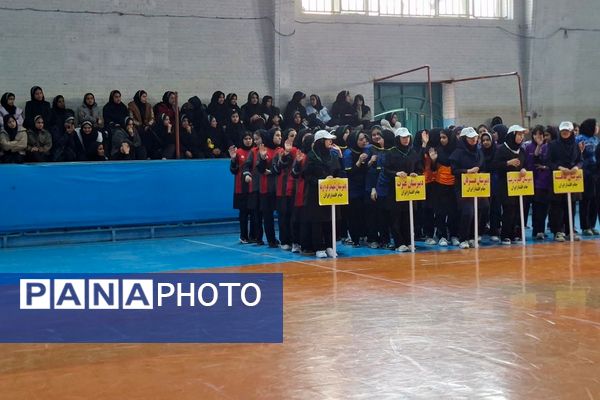 مسابقات ورزشی بین مدرسه‌ای جام اقتدار ایران در قرچک