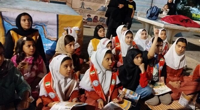 اجرای پویش ملی "با انرژیها" در کوهدشت؛ گامی بلند برای توانمندسازی دانش آموزان در حوزه انرژی
