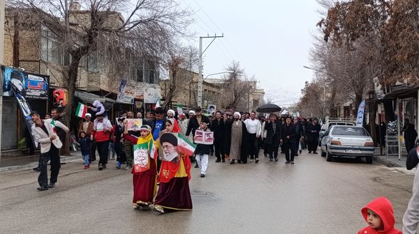 تجلی ایمان و اتحاد در جشن چهل و هفتمین بهار انقلاب