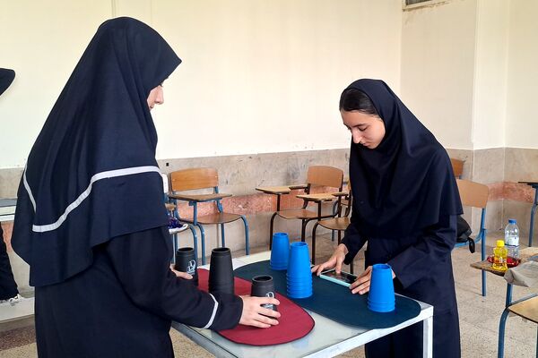 مسابقات بازی‌های فکری رویش دختران مرحله استانی در شیراز