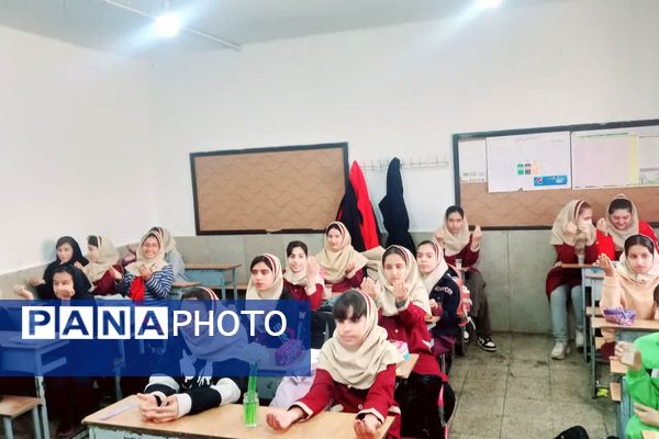 سه‌شنبه‌های مهدوی در دبستان شیخ کلینی ناحیه 4 شیراز