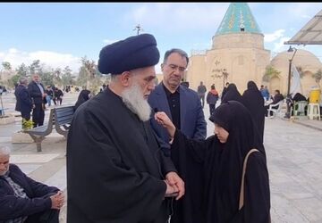  حضور مردم درمیدان نبرد خاری در چشم دشمنان اسلام است