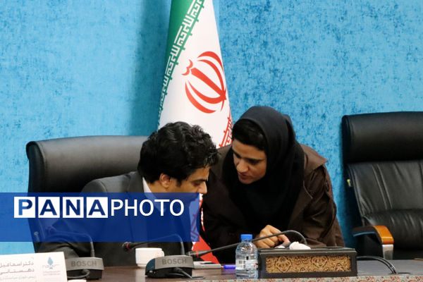 نشست خبری اولین رویداد جایزه هنر سال استان یزد