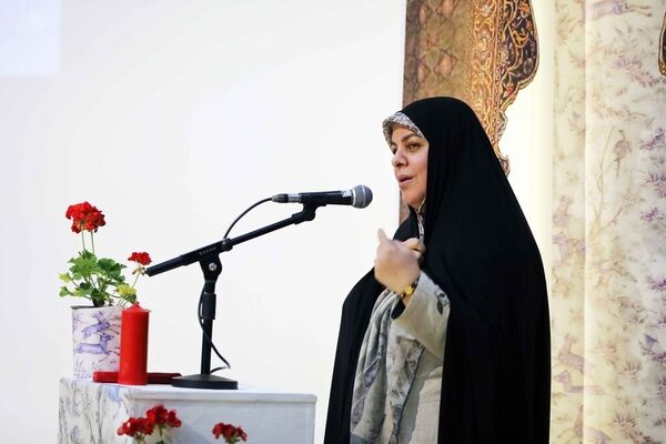 اجرای ویژه‌برنامه‌های فرهنگی و هنری مربیان در نمایشگاه کتاب کانون