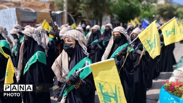 بانوان آماده به رزم تربت جام در اجتماع دختران جان فداسنگ تمام گذاشتند