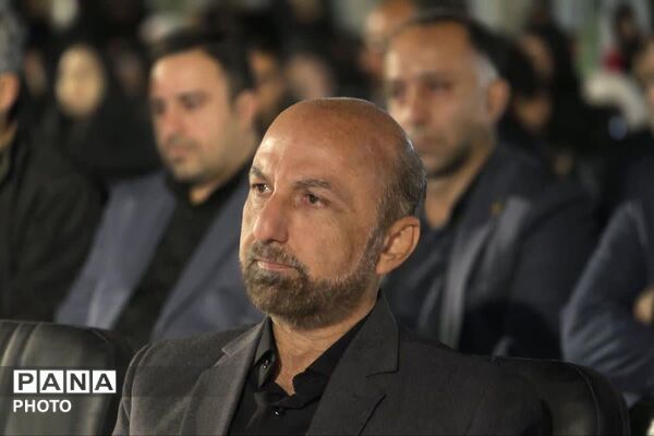  اربعین رهبر شهید امت اسلامی و دانش آموزان مدرسه شجره طیبه میناب در جوادآباد 