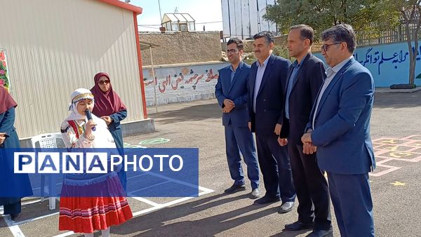 آیین جشن شکوفه‌ها در دبستان زکیه شیروان